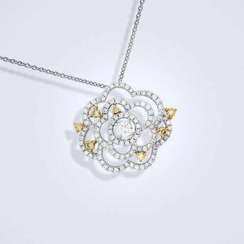 flower bloom diamond pendant