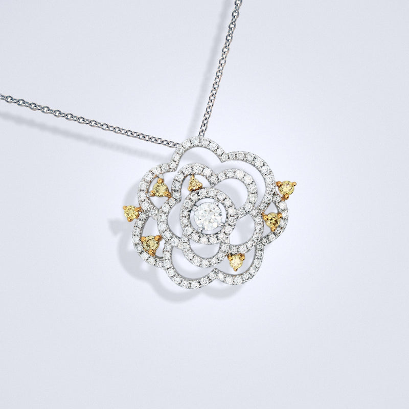 flower bloom diamond pendant