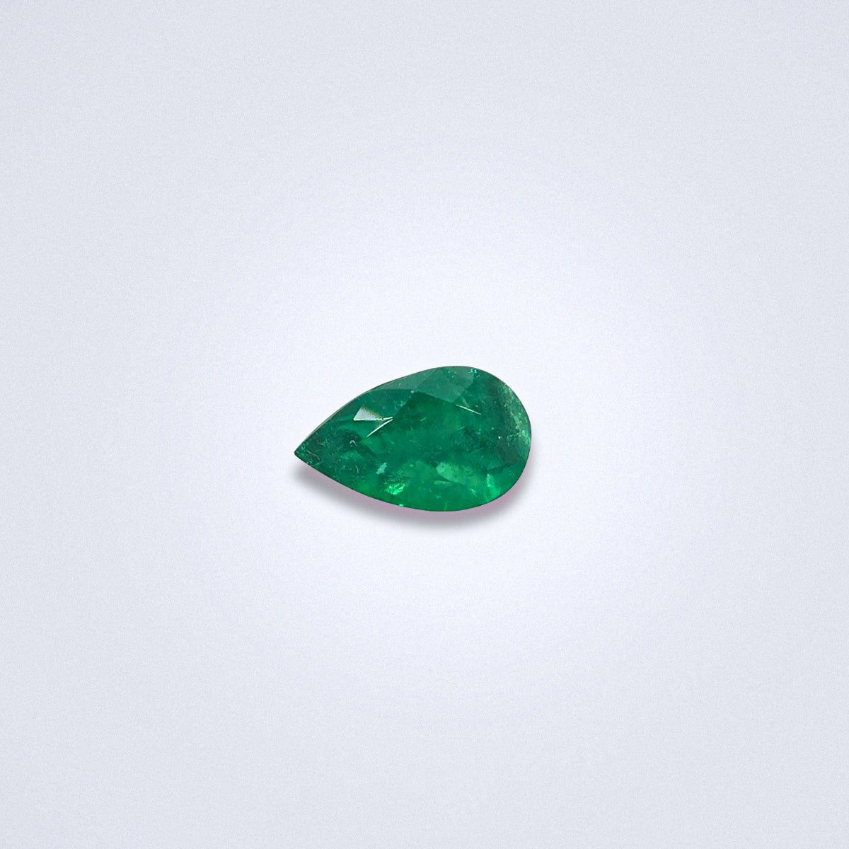 0.96CTS Vivid Green Colombian Emerald - Benny's Gems Creations