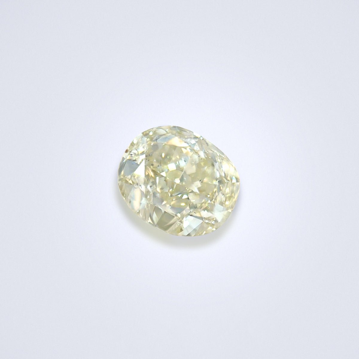 1.32CTS Fancy Light Yellow Diamond - Benny's Gems Creations