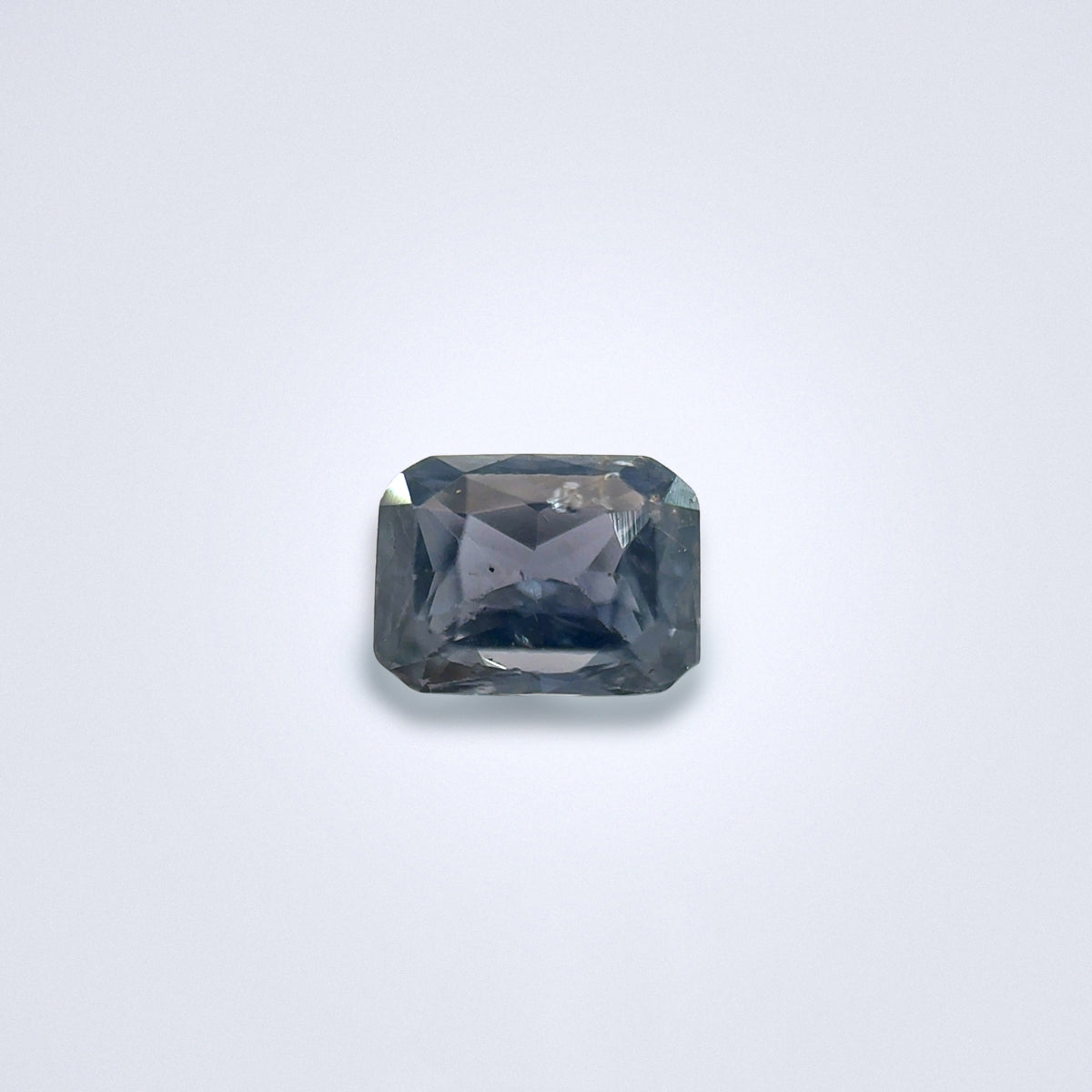 1.57Cts Unheated Colour-Change Sapphire - Benny's Gems Creations