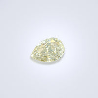 1.08CTS Fancy Light Yellow Diamond - Benny's Gems Creations