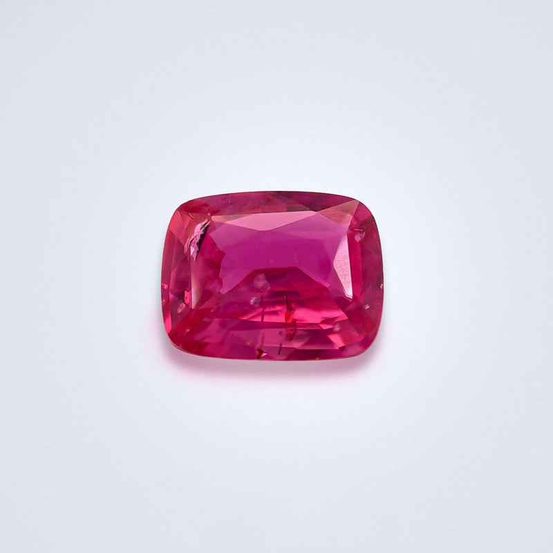2.66cts Unheated Vivid Pink Sapphire - Benny's Gems Creations