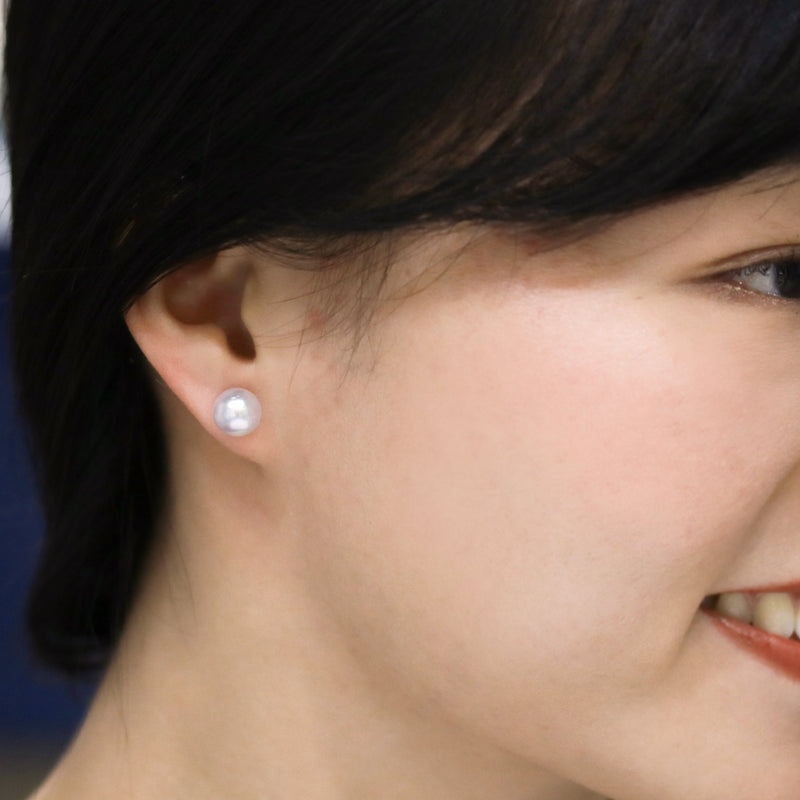 Silvery White South Sea Pearl Earrings