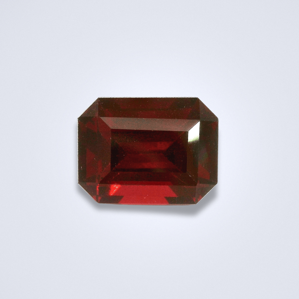 5.55CTS Rhodolite Garnet - Benny's Gems Creations