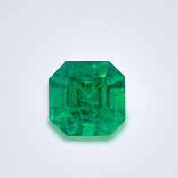 6.87cts Colombian Emerald - Benny's Gems Creations