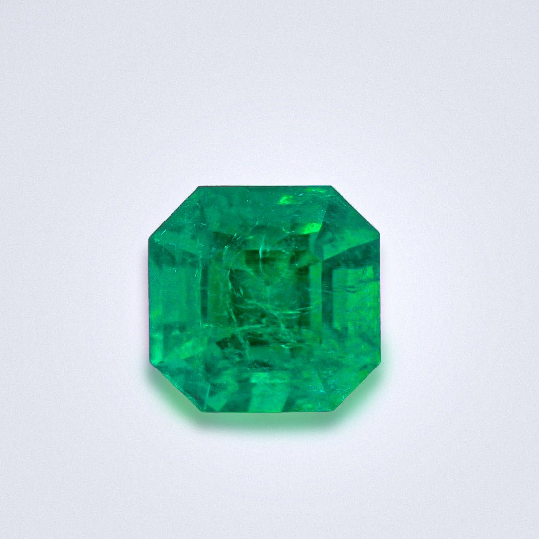 6.87cts Colombian Emerald - Benny's Gems Creations