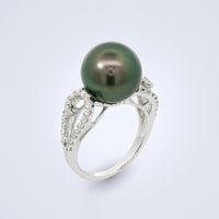 Tahitian Pearl Diamond Twist Ring