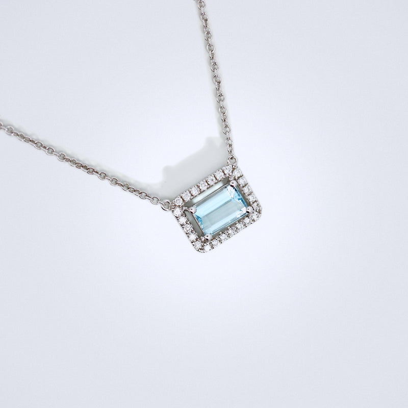 Classic Aquamarine Diamond Necklace