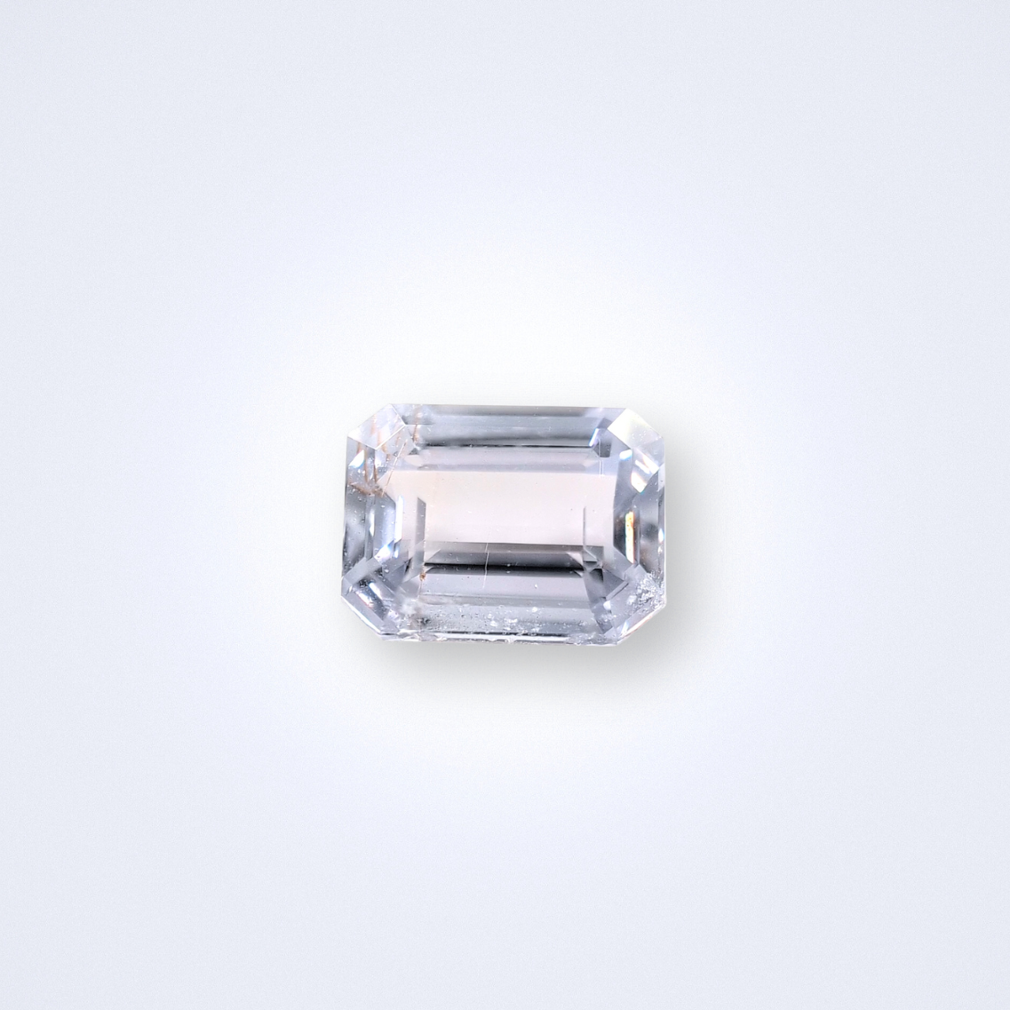 3.05cts unheated white sapphire