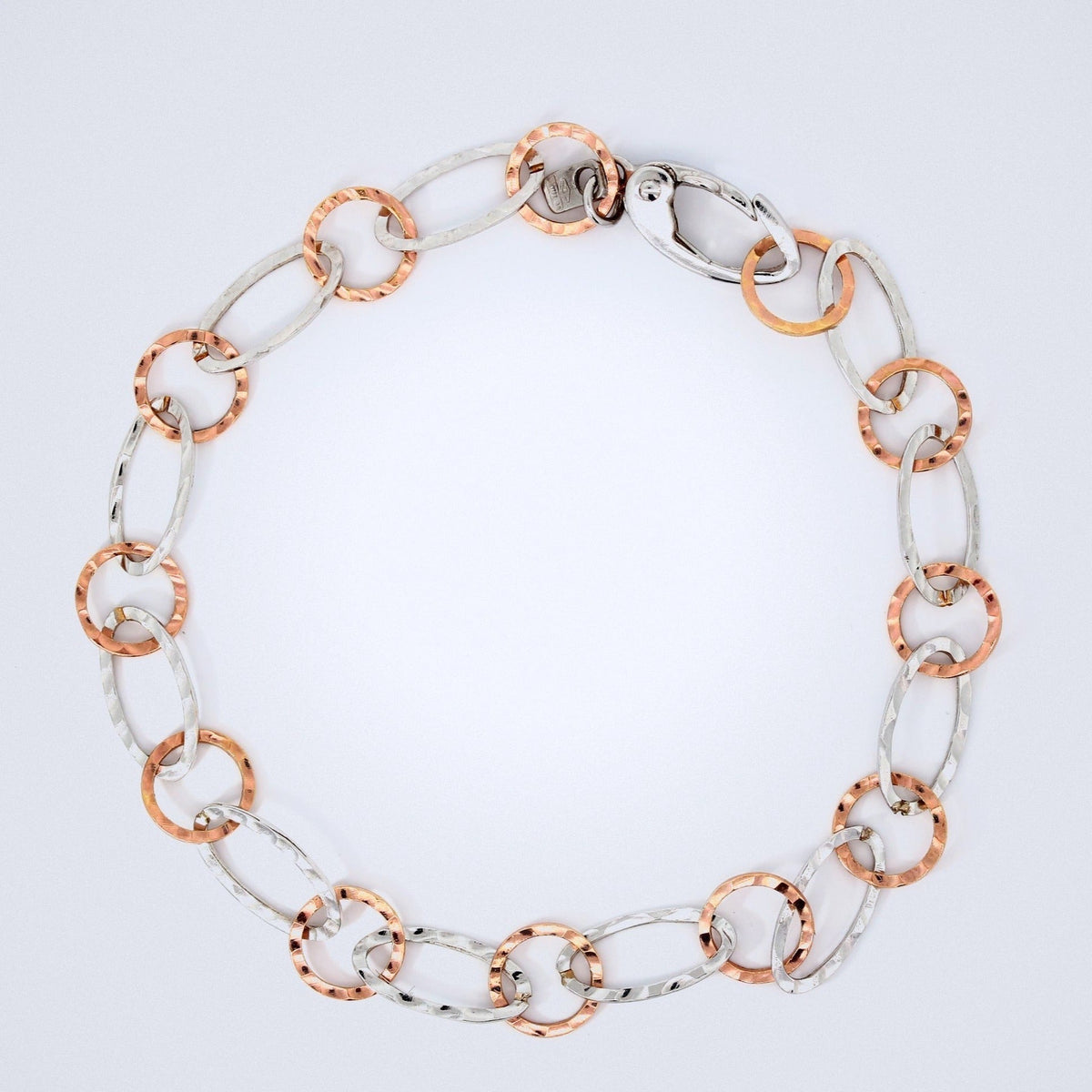 Chic Gold Bracelet - Benny's Gems Creations