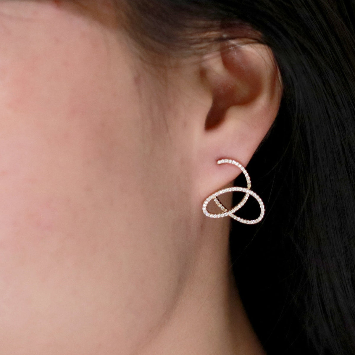 Flow Diamond Earrings - Benny's Gems Creations