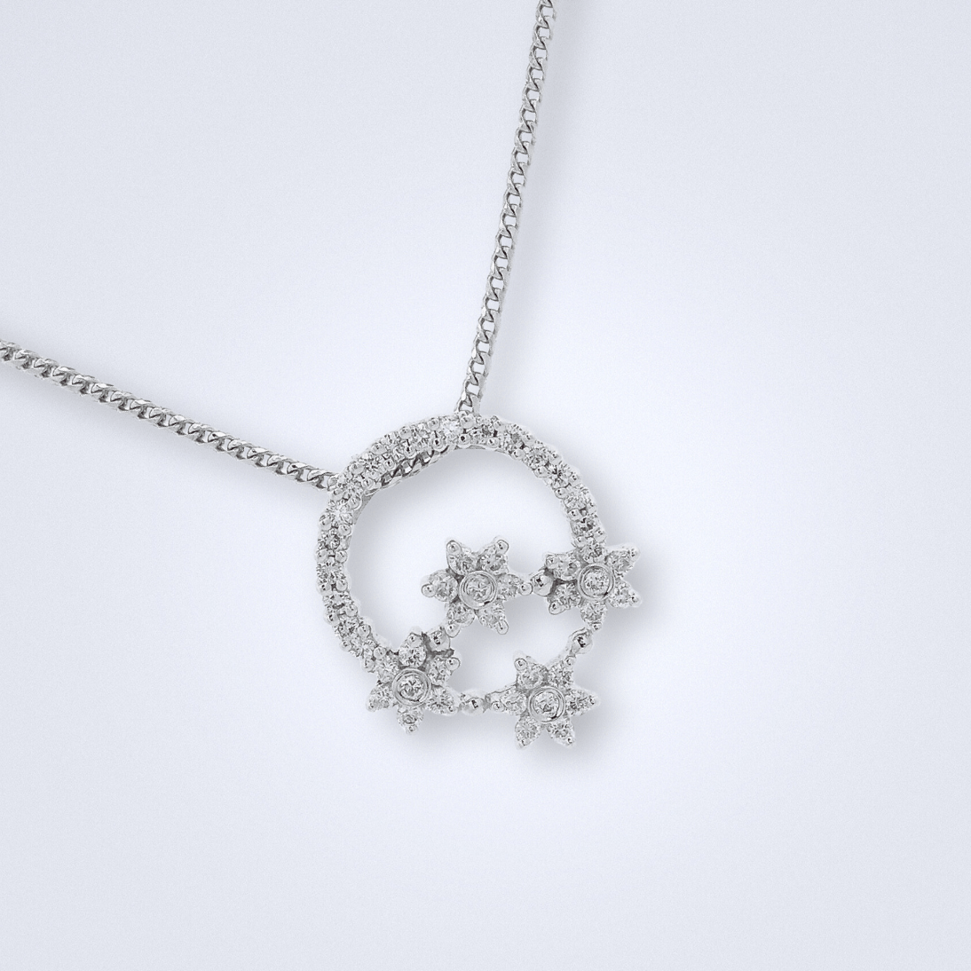Flower Crest Diamond Pendant - Benny's Gems Creations