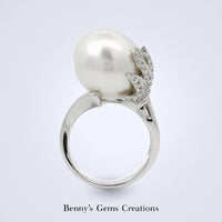White South Sea Pearl Diamond Petal Ring