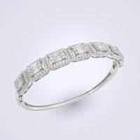 Lumière Baguette Diamond Bangle - Benny's Gems Creations