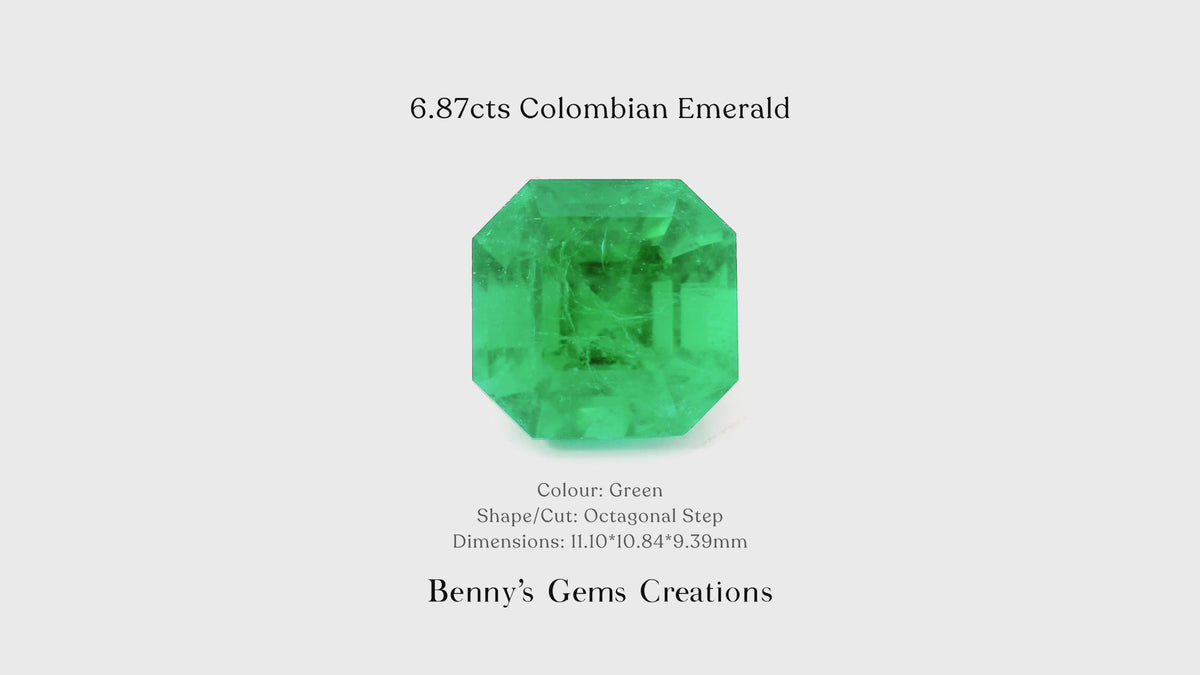 6.87cts Colombian Emerald