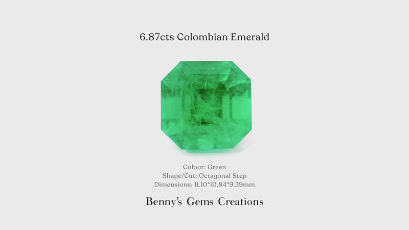 6.87cts Colombian Emerald