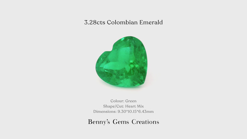 3.28cts Colombian Emerald