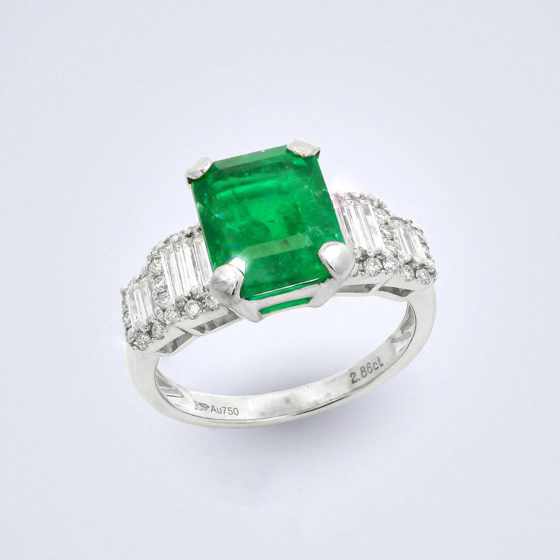 Verdant Elegance Muzo Emerald Ring - Benny's Gems Creations