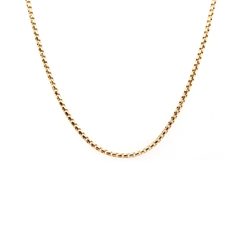 sleek yellow gold box chain