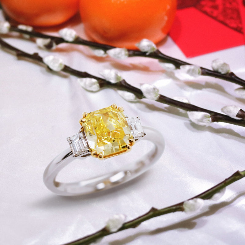 fancy vivid yellow diamond ring