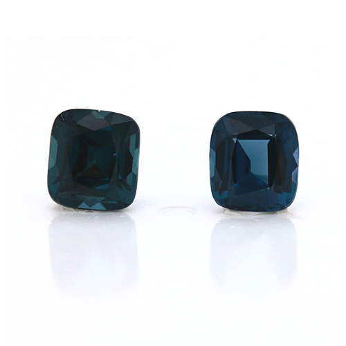 1.18cts violetish blue spinel pair