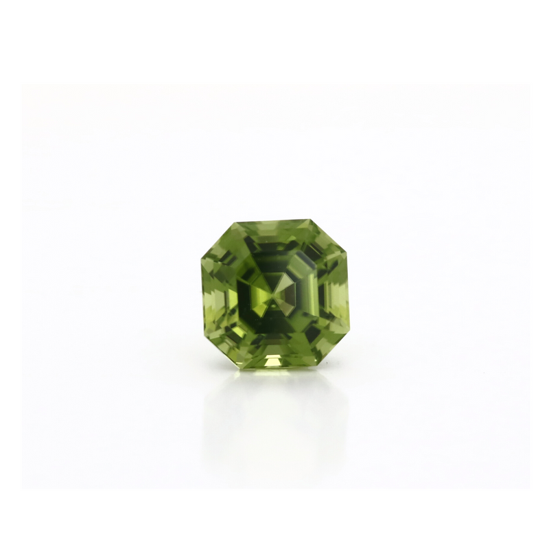 3.04cts peridot